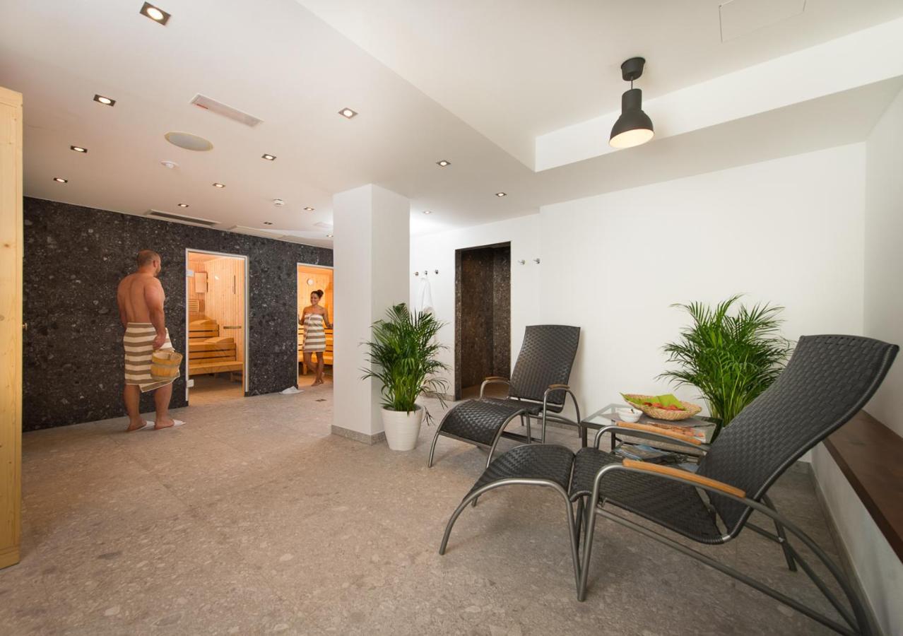 Hotel Bacher Asitzstubn Leogang Buitenkant foto