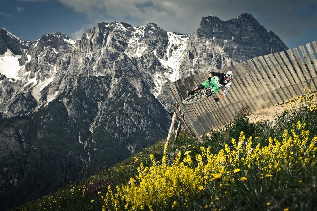 Hotel Bacher Asitzstubn Leogang Buitenkant foto